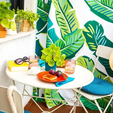 Tropical Micro Studio With Terrace And Duomo Views Milan Exterior photo